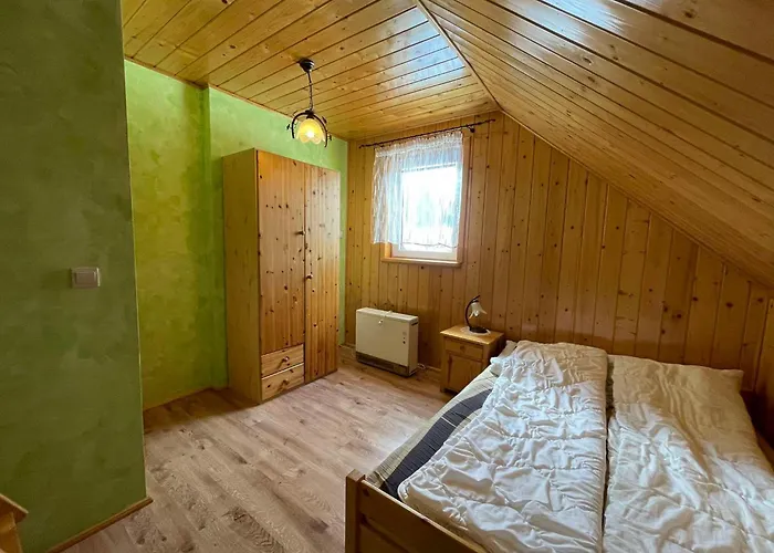 Jacowa איסטבנה